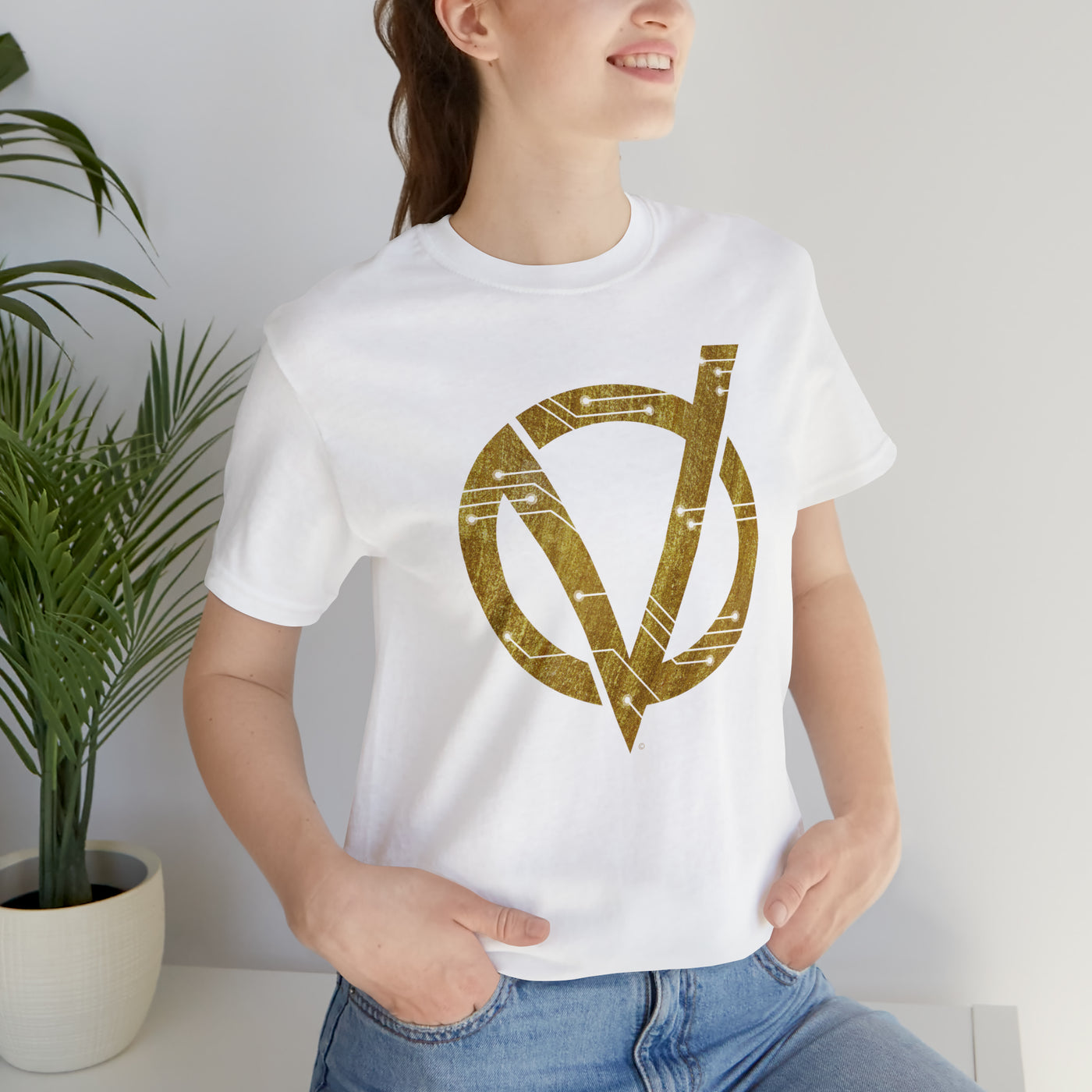 Circuit V Logo Soft Cotton Unisex Jersey Short Sleeve Tee